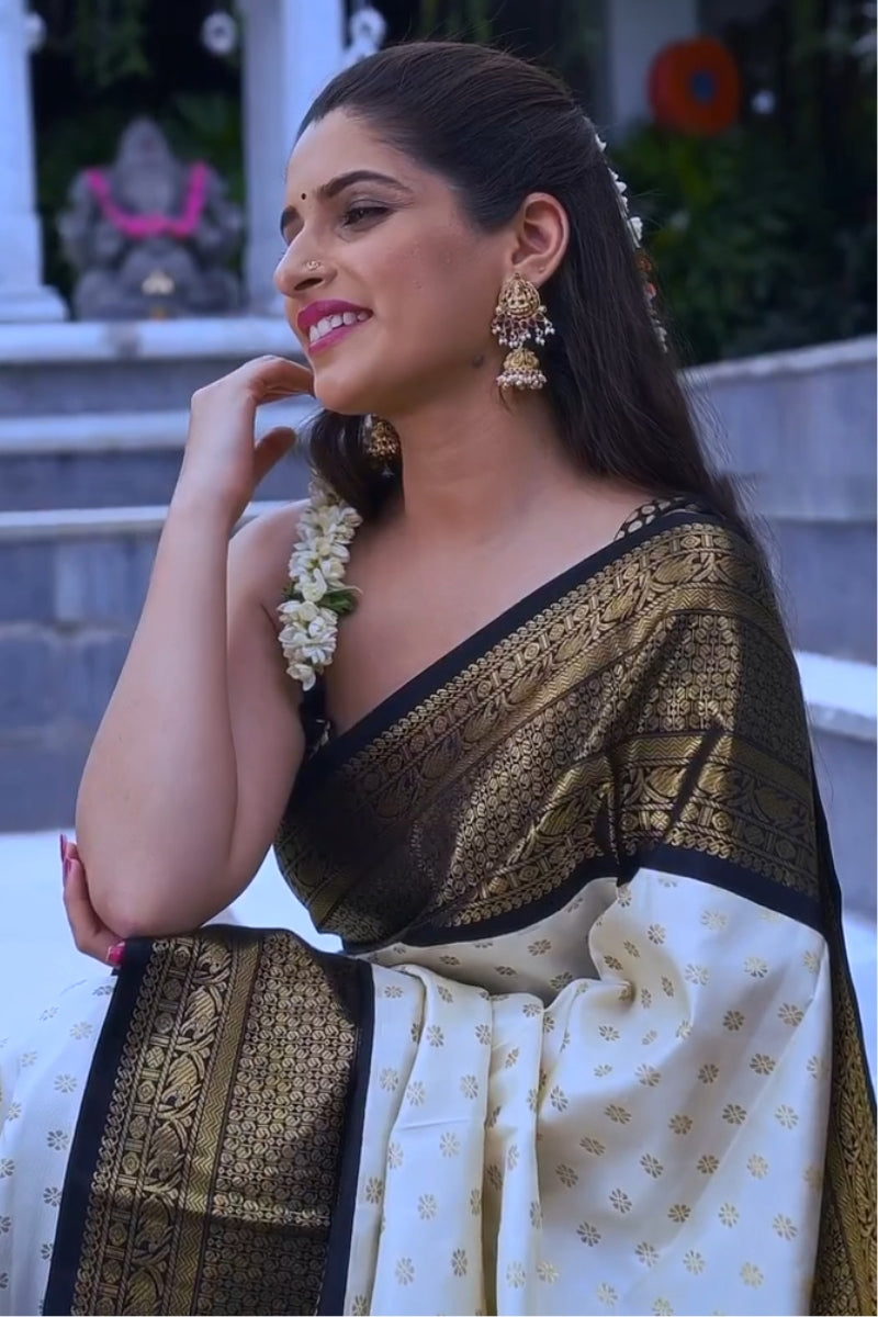 Wonderful Off White Soft Silk Saree With Desiring Blouse Piece